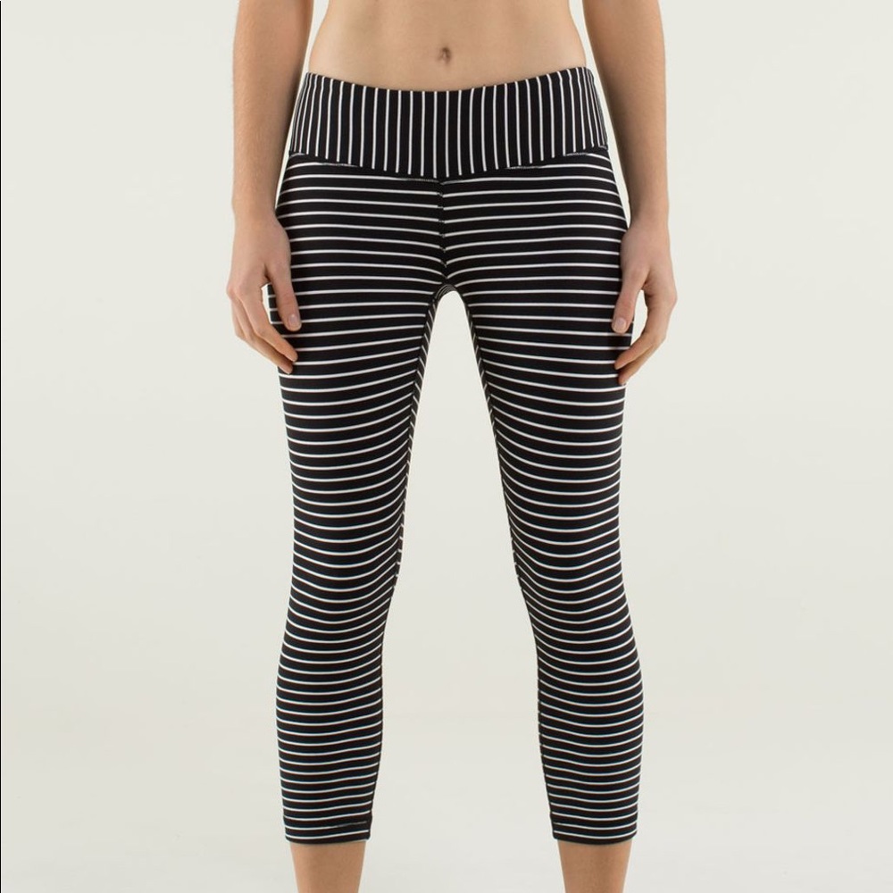 RARE Lululemon Wunder Under Parallel Crop